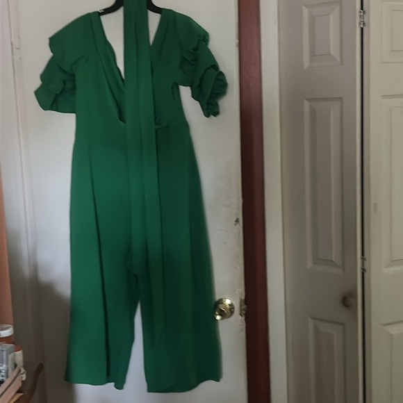 Green Jumper with a belt great for casual and Special ocasión - Picture 4 of 4